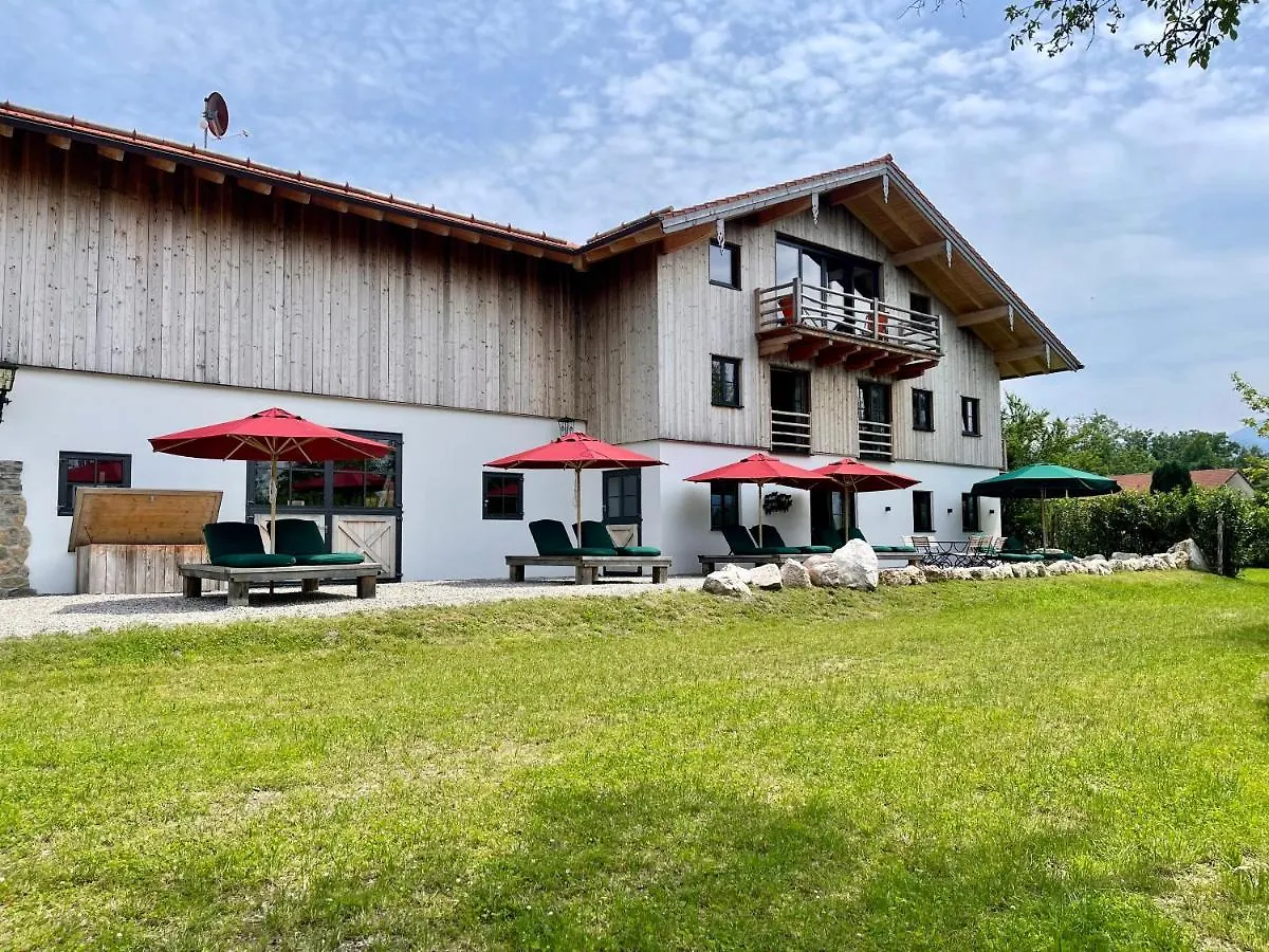Apartment Farmhouse 1604 Übersee