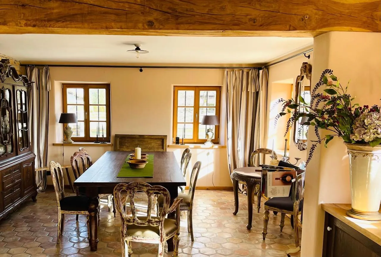 Farmhouse 1604 Übersee 0*,