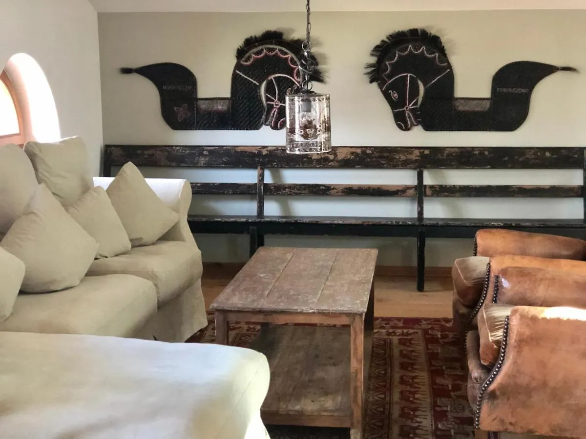 Apartment Farmhouse 1604 Übersee